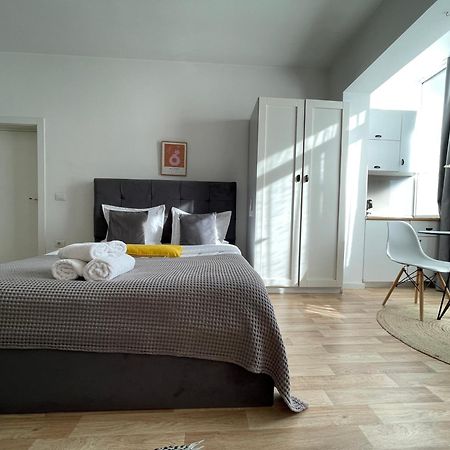 Bricks Studio Apartments Tirana Extérieur photo