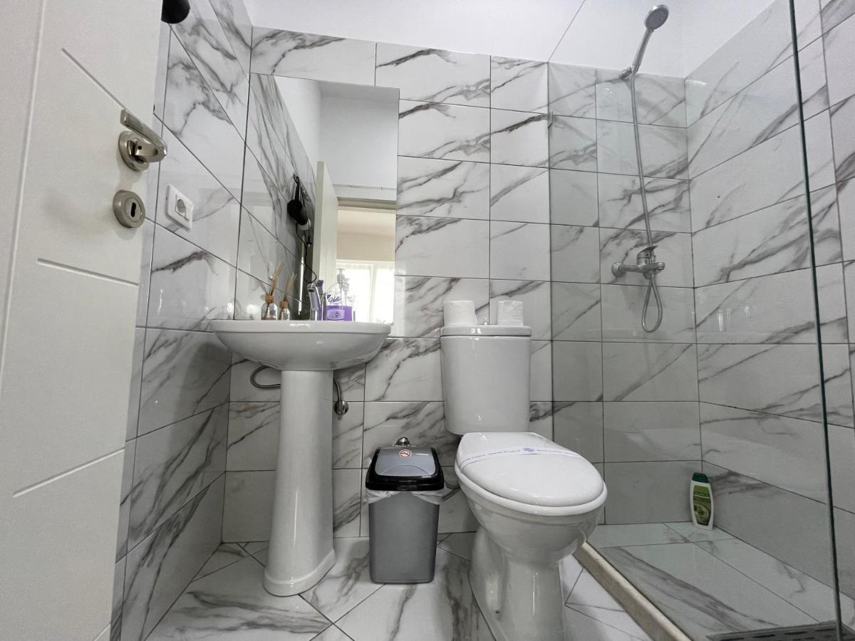 Bricks Studio Apartments Tirana Extérieur photo