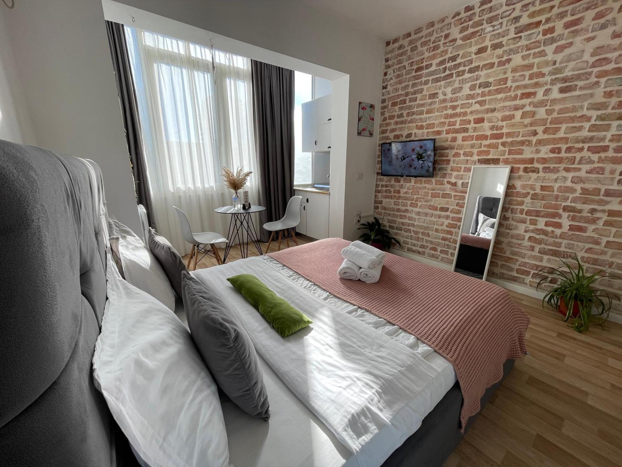 Bricks Studio Apartments Tirana Extérieur photo