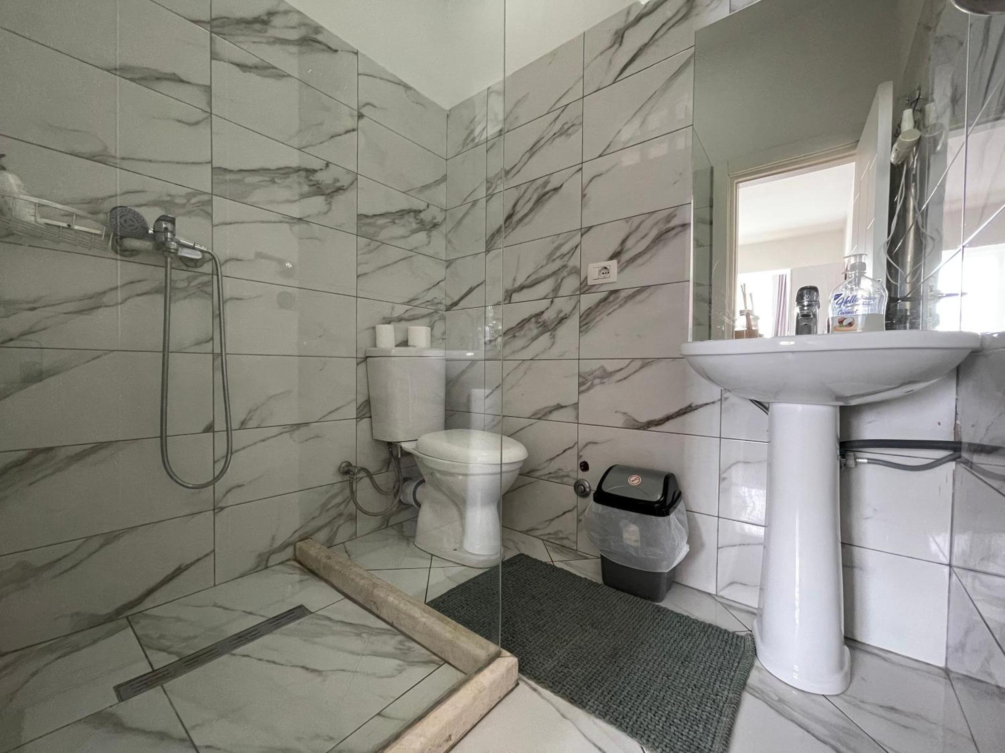 Bricks Studio Apartments Tirana Extérieur photo