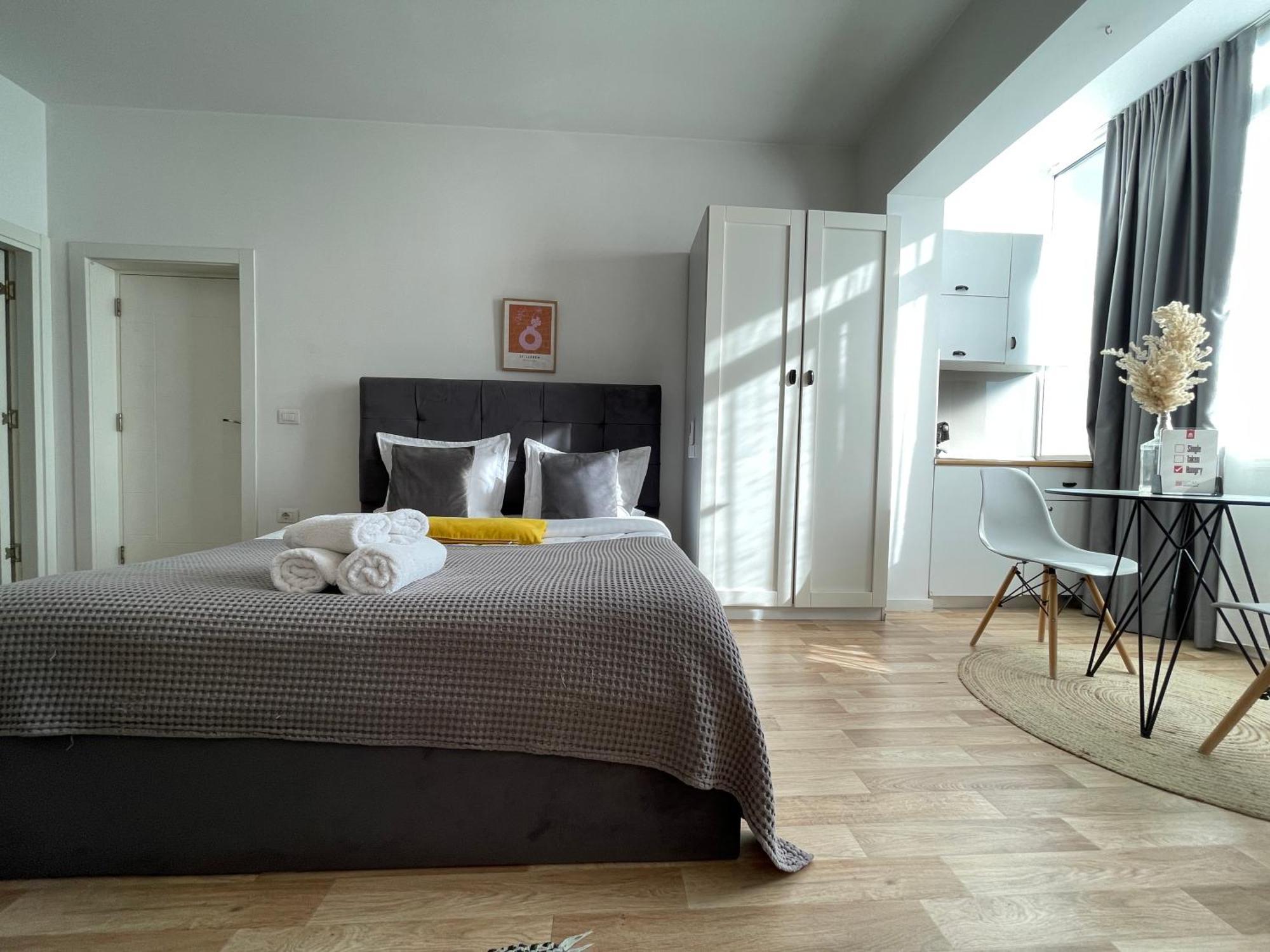 Bricks Studio Apartments Tirana Extérieur photo